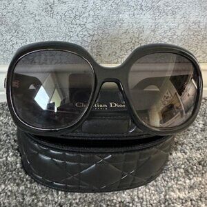 Dior Lady Round Sunglasses 95.22 R2I